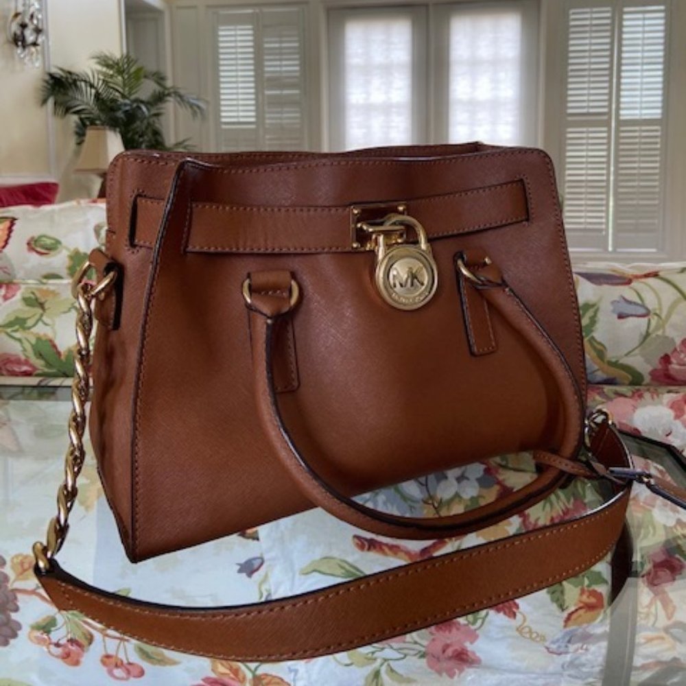 Designer Handbag - Michael Kors - GREAT condition